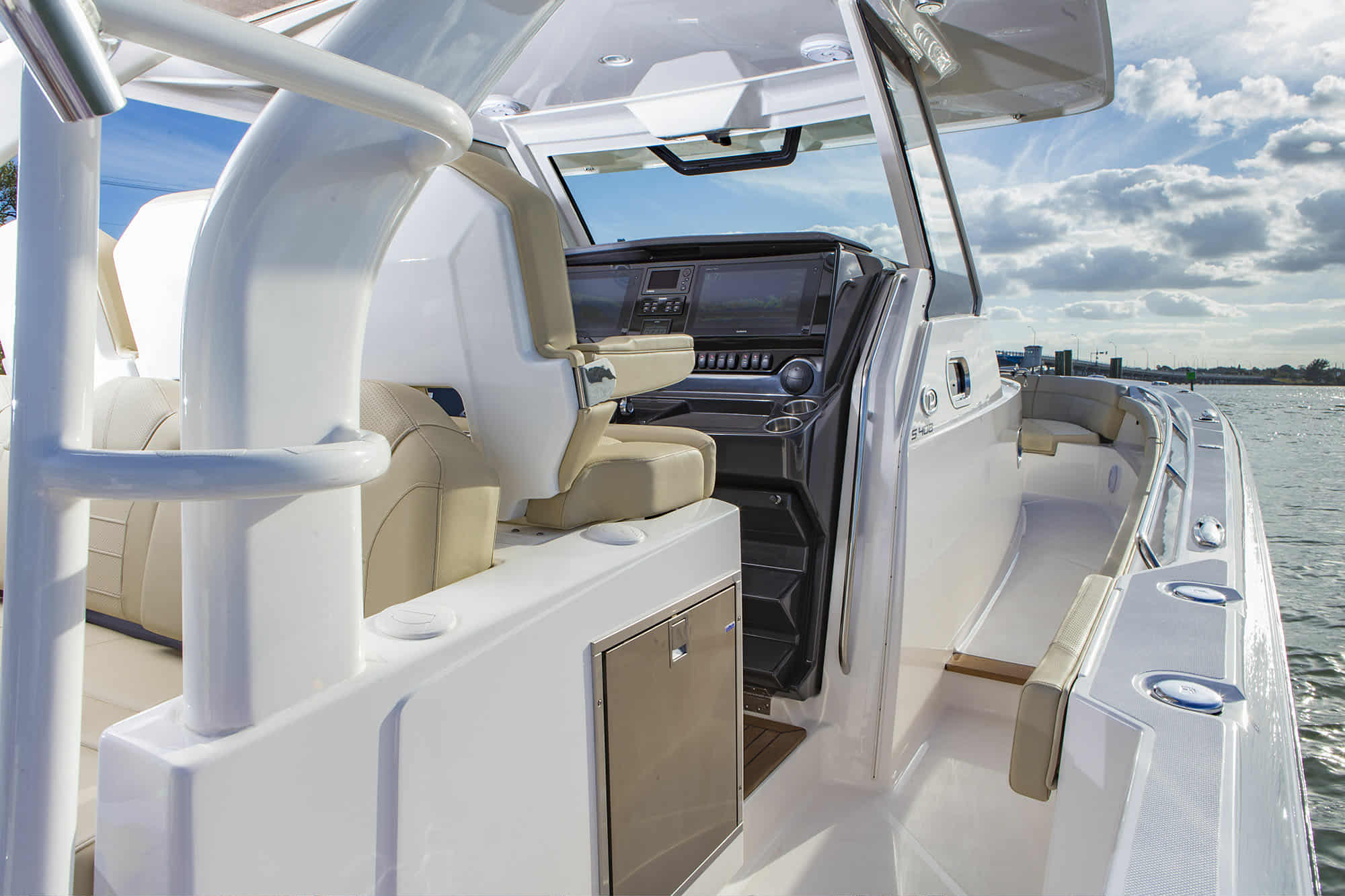 tiarapursuit28